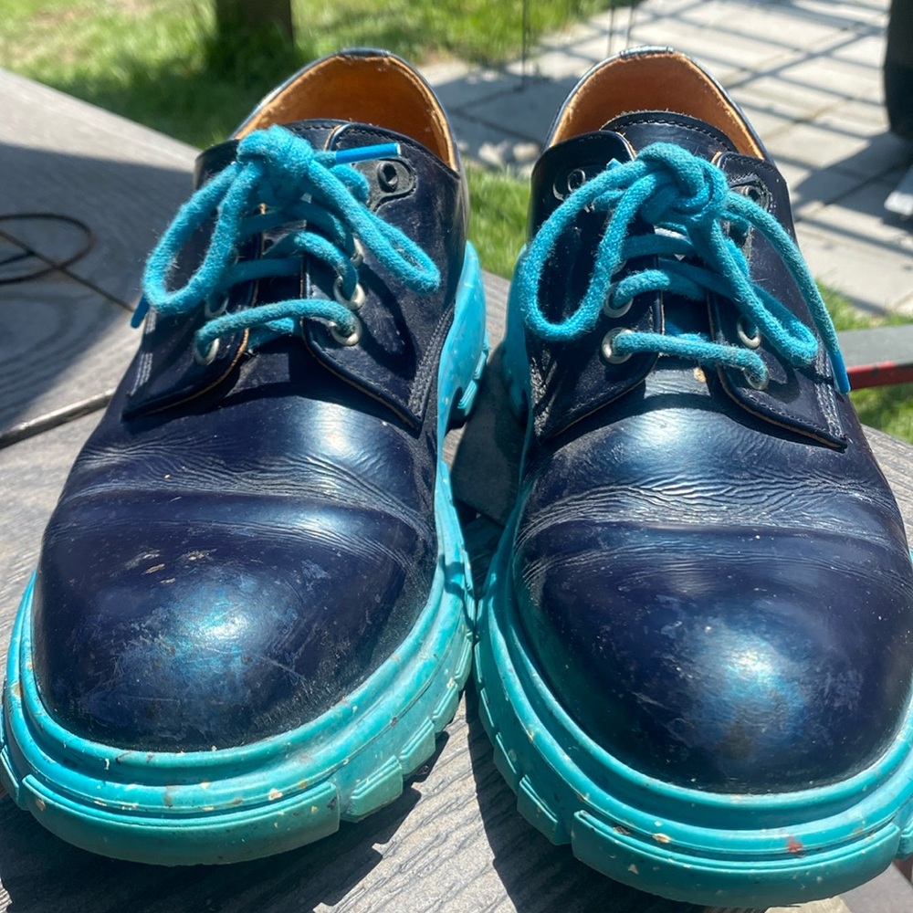 Fluevog Official Tuesdays w10/m8